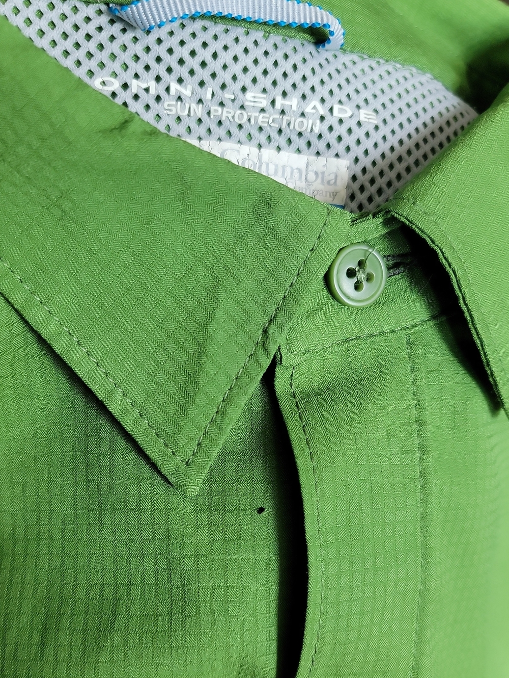 Columbia Omni-Shade Shortsleeve Button Up - Picture 6 of 7